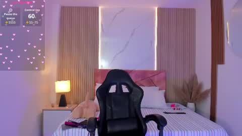 clairemillerx online show from June 27, 2026, 2:34 pm