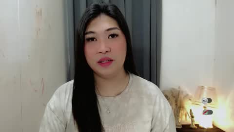 CLAIRE online show from October 16, 2025, 5:30 am