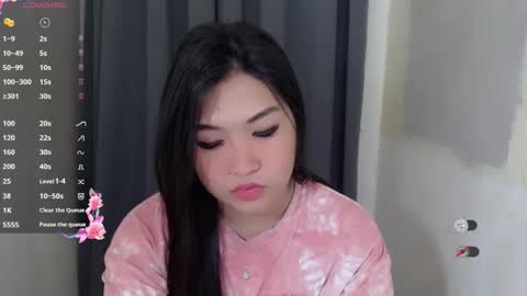 CLAIRE online show from November 20, 2025, 3:07 am