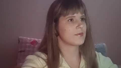 clara_exotic online show from February 14, 2026, 5:43 pm