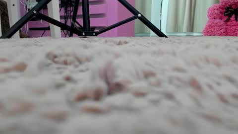 ClaraHazel online show from November 11, 2025, 5:18 am