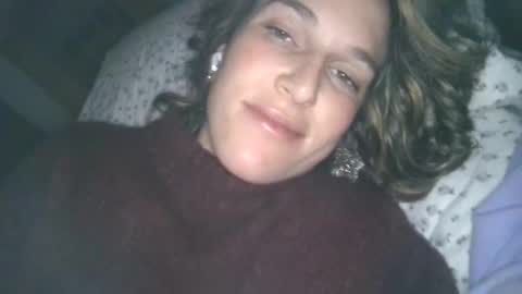 Snapshot of claralafontaine chatting on December 23, 2025, 8:12 am claralafontaine online show from December 23, 2025, 8:12 am