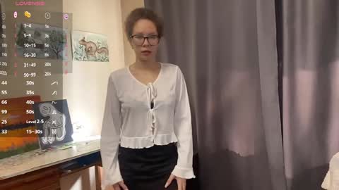 Selena online show from April 4, 2026, 8:01 am