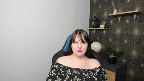 Clara online show from July 7, 2026, 6:47 am