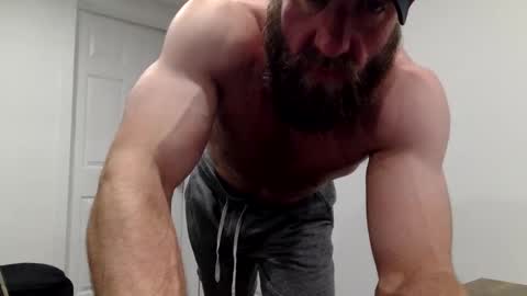 Clarke Cock online show from October 3, 2025, 2:52 am