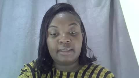 Snapshot of classy_zoey chatting on November 25, 2025, 10:43 pm classy_zoey online show from November 25, 2025, 10:43 pm