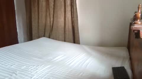 Angel online show from October 17, 2025, 10:18 am