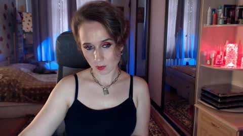 classyinna online show from October 9, 2025, 8:45 am