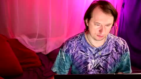 Snapshot of claudia_and_elon chatting on October 4, 2025, 2:20 am Claudia Cyberfox and Elon online show from October 4, 2025, 2:20 am