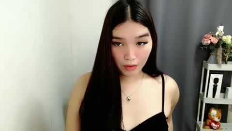 Claudia online show from November 11, 2025, 11:49 pm