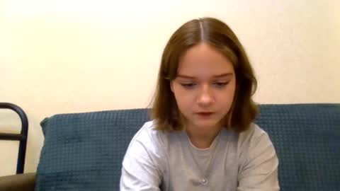 Snapshot of clementinaaures chatting on November 3, 2025, 2:07 pm clementinaaures online show from November 3, 2025, 2:07 pm