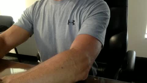 clemike69 online show from June 30, 2026, 4:41 pm