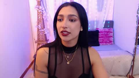 Snapshot of cleo_fox chatting on September 26, 2025, 11:42 pm Cleo online show from September 26, 2025, 11:42 pm