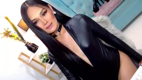 Cleo online show from October 7, 2025, 5:48 am