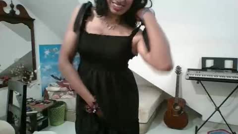 Cleopatra online show from February 4, 2026, 3:51 pm