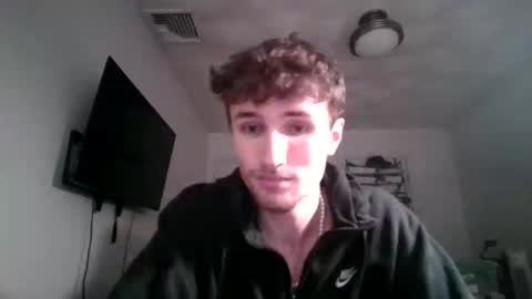 Snapshot of clint_wood chatting on November 10, 2025, 5:23 pm clint_wood online show from November 10, 2025, 5:23 pm