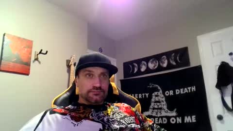 Snapshot of clintwood12 chatting on January 1, 2025, 7:52 am chad online show from January 1, 2025, 7:52 am