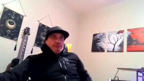 Snapshot of clintwood12 chatting on January 26, 2025, 5:45 am chad online show from January 26, 2025, 5:45 am