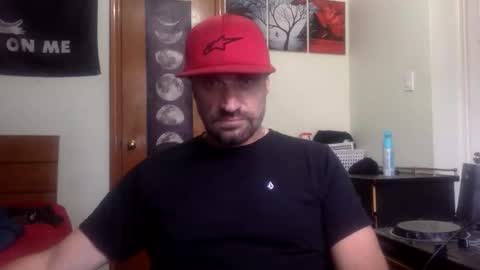 Snapshot of clintwood12 chatting on October 22, 2025, 4:18 pm chad online show from October 22, 2025, 4:18 pm