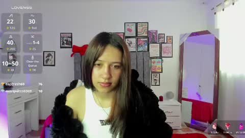 Snapshot of cloe_7 chatting on June 30, 2026, 3:35 pm cloe_7 online show from June 30, 2026, 3:35 pm
