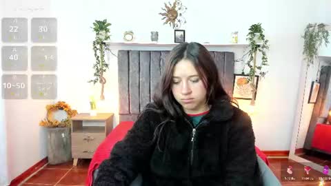 Snapshot of cloe_7 chatting on July 6, 2026, 1:19 pm cloe_7 online show from July 6, 2026, 1:19 pm