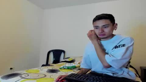 Cloe and Taylor online show from February 24, 2026, 10:24 am