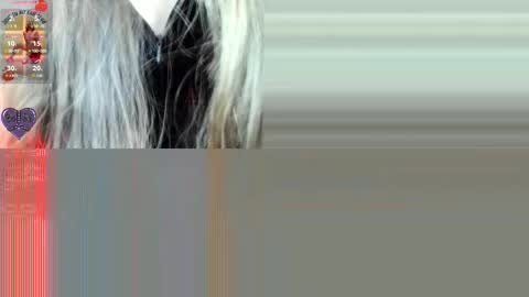 Cloe  online show from November 23, 2025, 9:25 pm