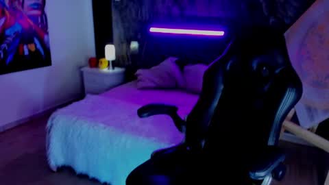 Cloe  online show from October 16, 2025, 6:53 pm