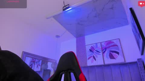Snapshot of cloe_x_billy chatting on May 15, 2026, 12:34 pm Cloe x Billy online show from May 15, 2026, 12:34 pm