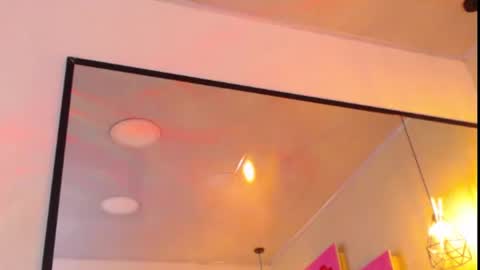 Snapshot of cloestron chatting on November 14, 2025, 9:57 pm Cloe Stron online show from November 14, 2025, 9:57 pm