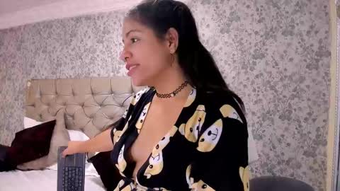 Snapshot of clohebell chatting on January 9, 2026, 1:41 am Clohe the wonder online show from January 9, 2026, 1:41 am