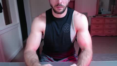 Cloud online show from November 19, 2025, 10:54 pm