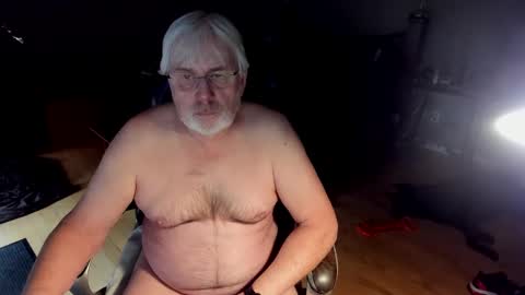 Snapshot of cloudalert62 chatting on March 4, 2025, 11:54 pm cloudalert62 online show from March 4, 2025, 11:54 pm