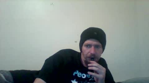 Snapshot of cloudyystarr666 chatting on February 25, 2025, 7:42 am cloudyystarr666 online show from February 25, 2025, 7:42 am