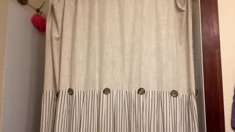 Snapshot of cloverboy1988 chatting on October 26, 2025, 11:05 am cloverboy1988 online show from October 26, 2025, 11:05 am