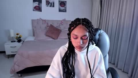 emely dolce online show from January 24, 2025, 8:23 am