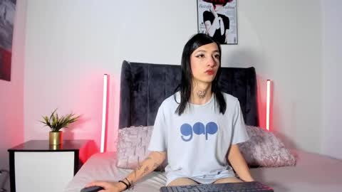 Cloy areo make me come with pleasure online show from February 28, 2026, 2:07 pm