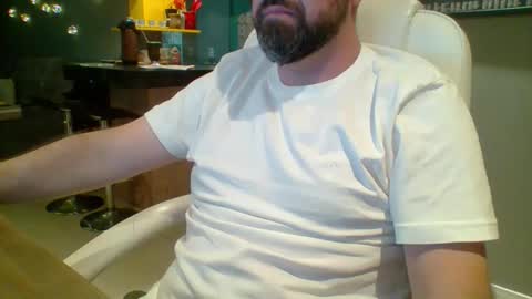 cltrader85 online show from November 24, 2025, 1:27 am