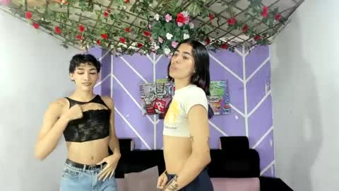 Snapshot of club_latinboys chatting on June 22, 2026, 1:30 pm club_latinboys online show from June 22, 2026, 1:30 pm