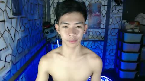 clyde_twinkx online show from January 9, 2026, 7:00 am