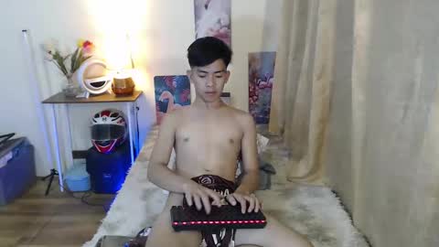 clyde_twinkx online show from February 5, 2026, 10:25 pm