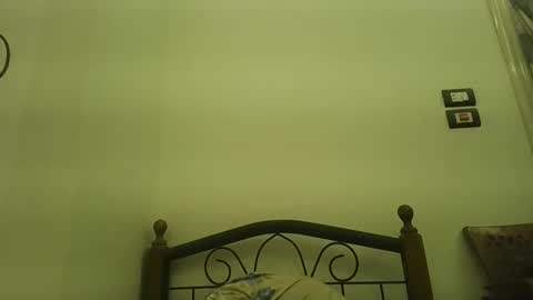 cm6punk6 online show from October 25, 2025, 10:04 pm