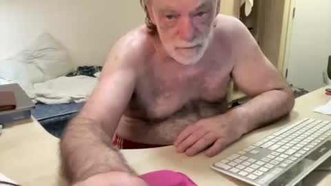 Snapshot of coach_karl chatting on July 21, 2026, 11:56 am Coach Karl Porn Star Tip me all the way to my next trip online show from July 21, 2026, 11:56 am