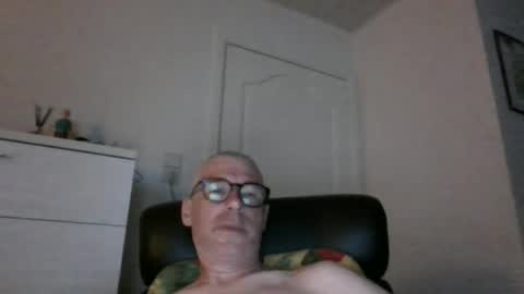 Snapshot of cobra009 chatting on July 17, 2026, 6:57 pm cobra online show from July 17, 2026, 6:57 pm