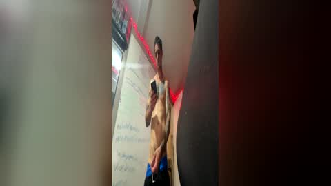 cock4yyoouu online show from June 23, 2026, 8:56 am