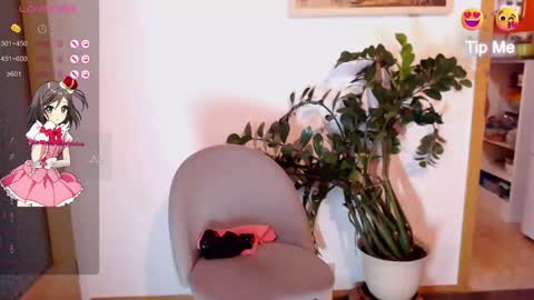 Snapshot of cock_big_girl chatting on December 6, 2024, 4:17 pm Valerie nenitasexy online show from December 6, 2024, 4:17 pm