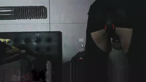 Snapshot of cock_polisher chatting on December 31, 2024, 7:20 am Cock Polisher online show from December 31, 2024, 7:20 am
