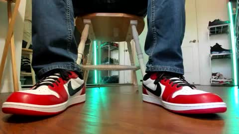 Gorgeous online show from January 7, 2026, 9:28 pm