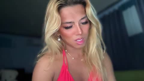 Snapshot of cockprincess_dianna chatting on January 14, 2025, 4:50 pm PrincessDianna IslandGirl CUMSHOW in PVT and PASSWORDSHOW online show from January 14, 2025, 4:50 pm