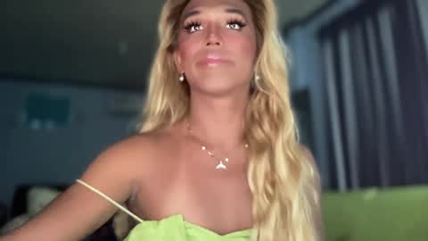 Snapshot of cockprincess_dianna chatting on February 14, 2025, 8:31 am PrincessDianna IslandGirl CUMSHOW in PVT and PASSWORDSHOW online show from February 14, 2025, 8:31 am